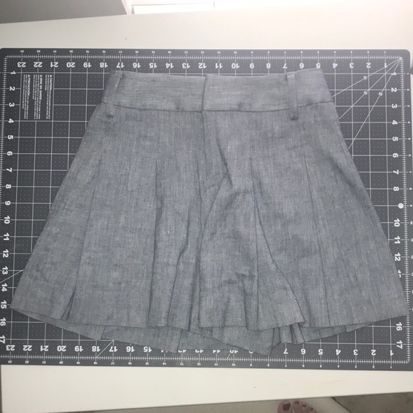 Linen blazer and shorts set. Alice and Olivia - Picture 3 of 3